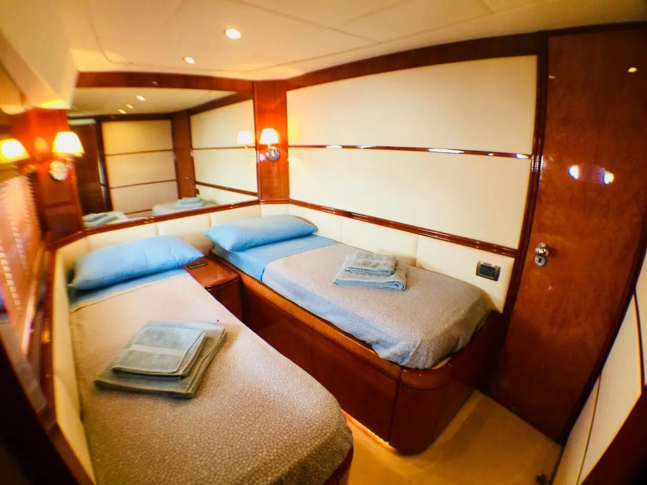 Hotel Saint Tropez Luxury Yacht 0*, Saint-Tropez France